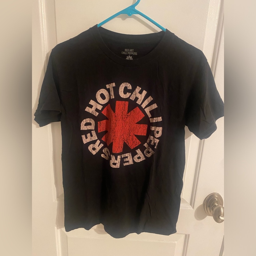 Red Hot Chilli Peppers Black T-Shirt Small